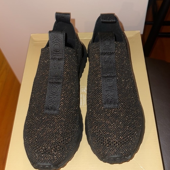 Michael Kors Bodie Slip-ons Black/Bronze Sneakers (No Box Lid/Packing ) - Picture 2 of 6